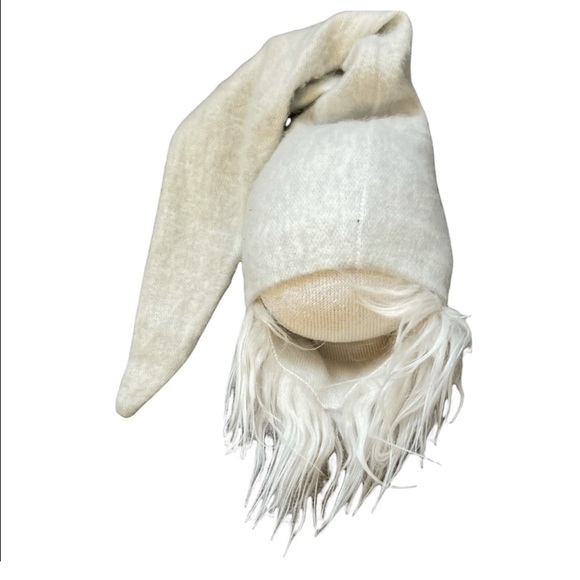 Handcrafted Gnomes - Picture 5 of 5